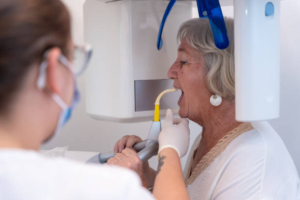 Best Emergency Tooth Extraction in Evansburg, PA